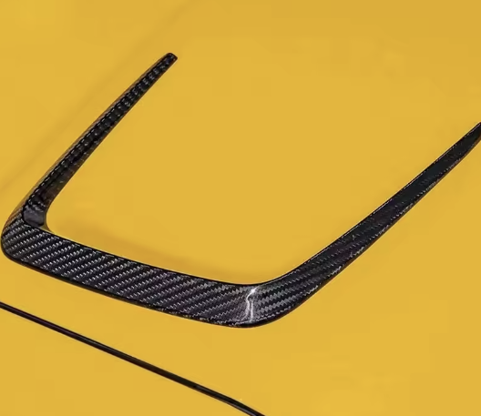 BMW G8X M3/M4 Dry Carbon Fiber Hood Vent Trims