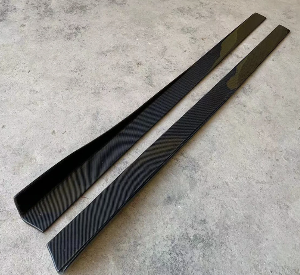 BMW F82/F83 M4 Carbon Fiber Side Skirt Extensions –