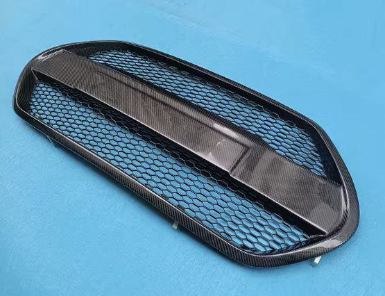 Carbon Fiber Style Front Grille Cover – For Hyundai Veloster (2013–2017)